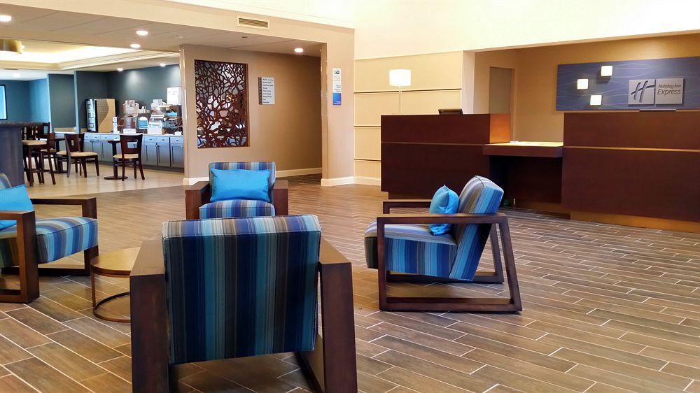 Holiday Inn Express Janesville-I-90 & Us Highway 14 By Ihg Kültér fotó