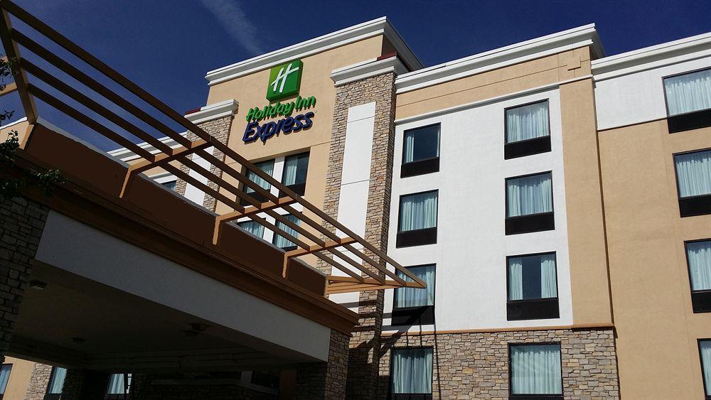 Holiday Inn Express Janesville-I-90 & Us Highway 14 By Ihg Kültér fotó